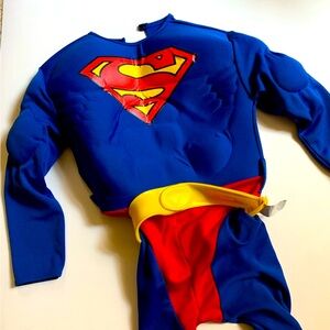 SUPERMAN Boys Halloween Costume Size Medium